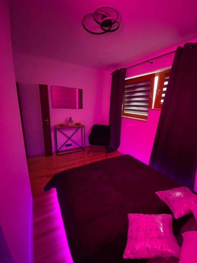 Secret Apartments Chełmska 55m2 Warszawa Exteriör bild