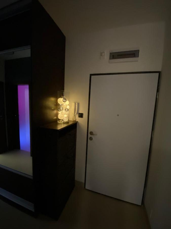 Secret Apartments Chełmska 55m2 Warszawa Exteriör bild